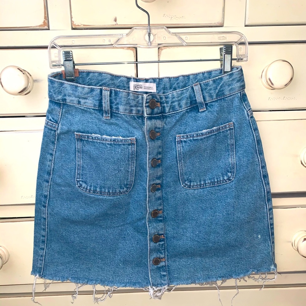 ⭕️SOLD⭕️Zara Denim Mini Skirt